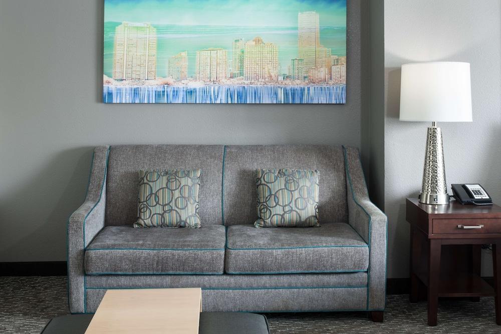 Homewood Suites Miami Airport/Blue Lagoon Miami Springs Exterior photo